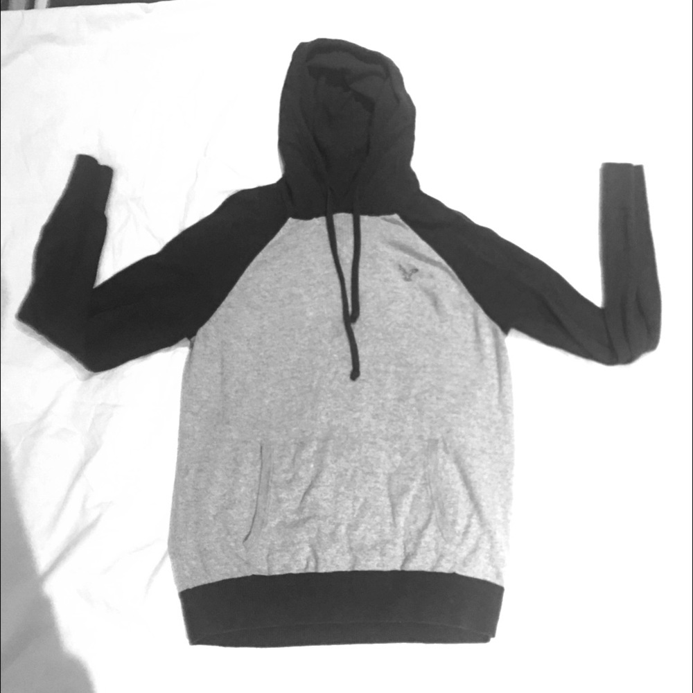 Men’s Small Grey and Black American Eagle Hoodie